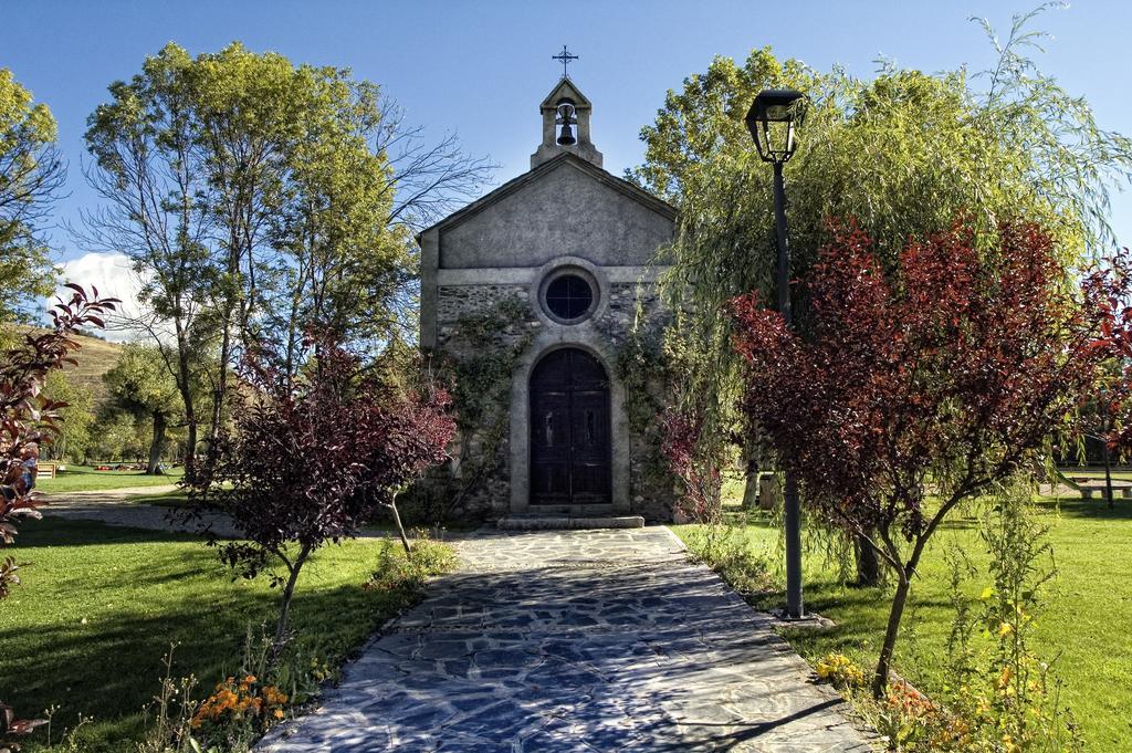 Alberg Anna Maria Janer Льївія Екстер'єр фото